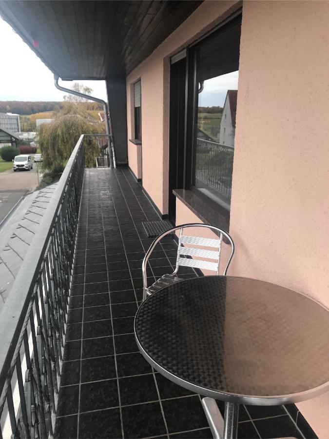 Fuer Pendler Und Monteure Oder Ferienwohnung Zum Erholen Ober-Ramstadt エクステリア 写真